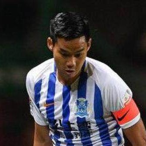 世界杯官方平台-官方：弋腾完成两肩周肘手术 目前仍未能归队训练